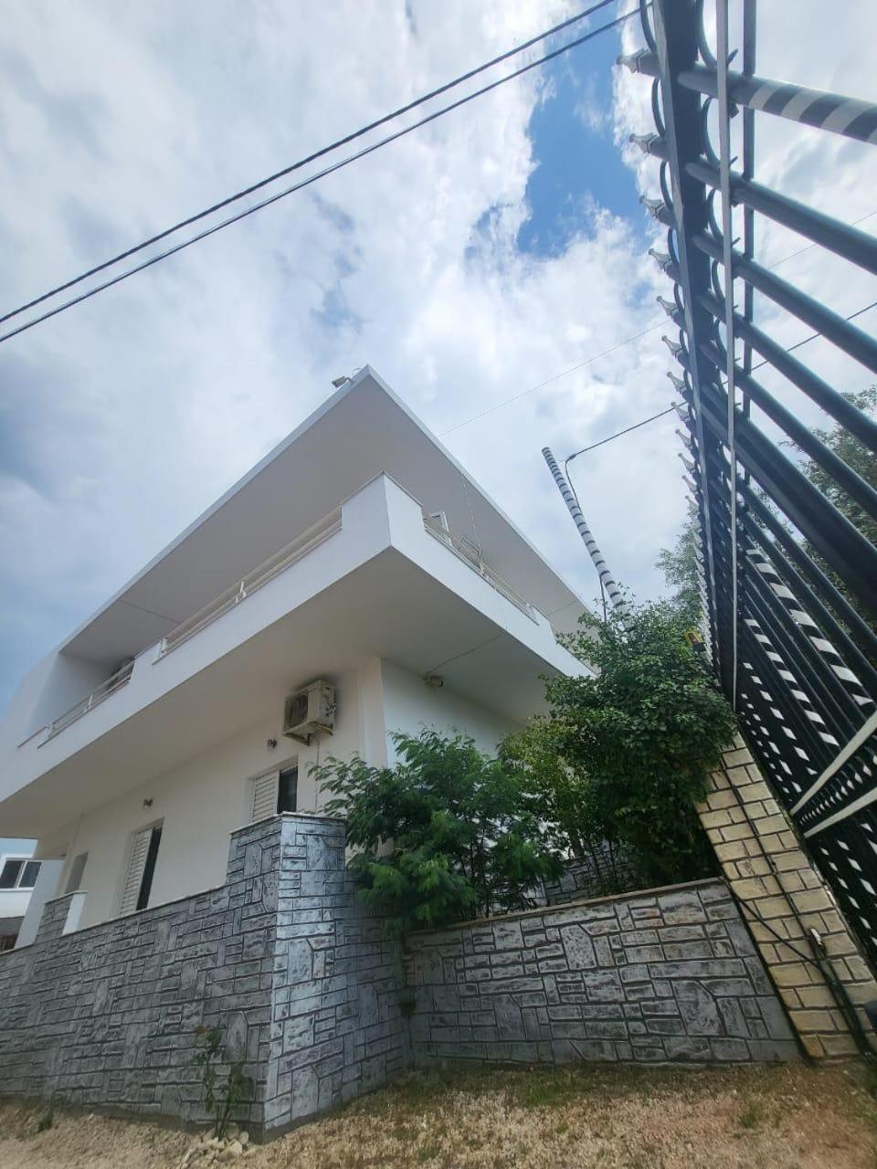 Vila Era Ksamil Exterior photo